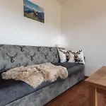 Koenigsblick Poppler Apartment