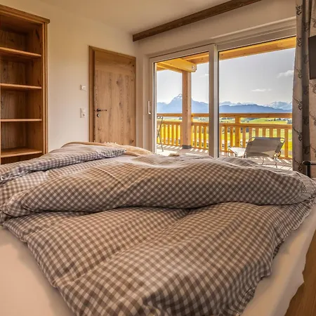 Königsblick Poppler Apartment Hopferau