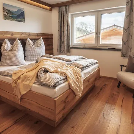 Koenigsblick Poppler Apartment
