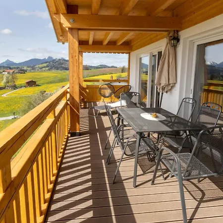 Koenigsblick Poppler Apartment